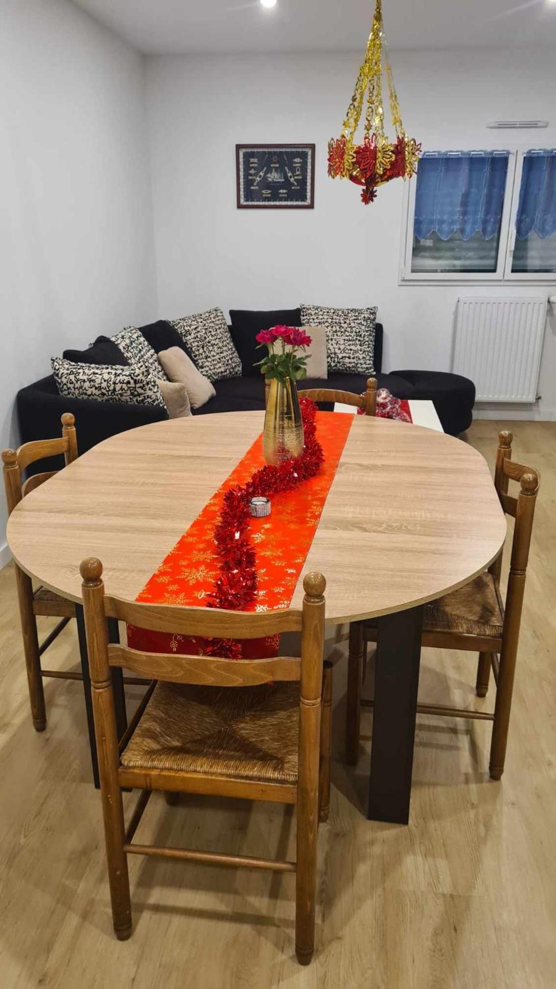 Location Saisonniere Pres De La Avec Rooftop Apartment *